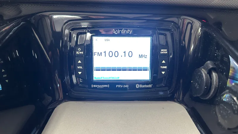 Slide: The Image of Yamaha AR210 2019 - 42