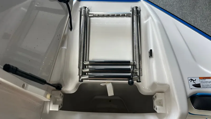 Slide: The Image of Yamaha AR210 2019 - 54