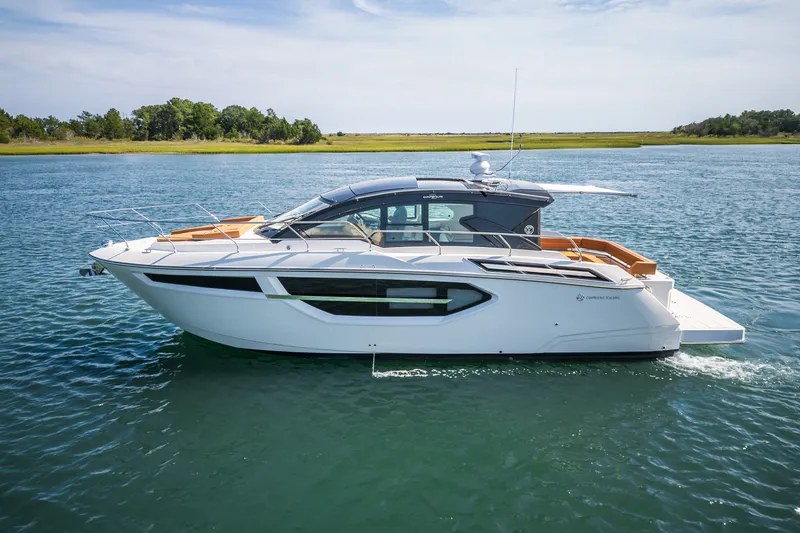 Slide: The Image of Cruisers 42 Cantius 2026 - 1