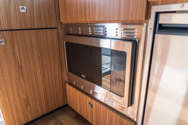 Slide: The Image of Cruisers 42 Cantius 2026 - 21