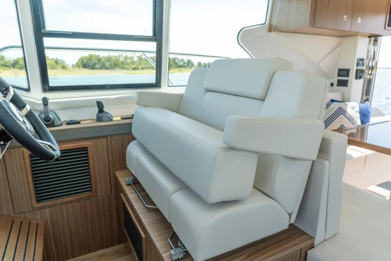 Slide: The Image of Cruisers 42 Cantius 2026 - 29