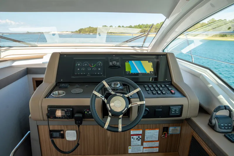 Slide: The Image of Cruisers 42 Cantius 2026 - 33