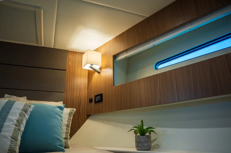 Slide: The Image of Cruisers 42 Cantius 2026 - 39