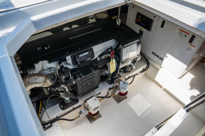 Slide: The Image of Cruisers 42 Cantius 2026 - 6