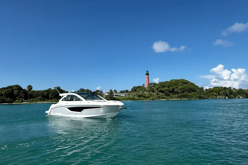 Slide: The Image of Cruisers 42 GLS Outboard 2026 - 3