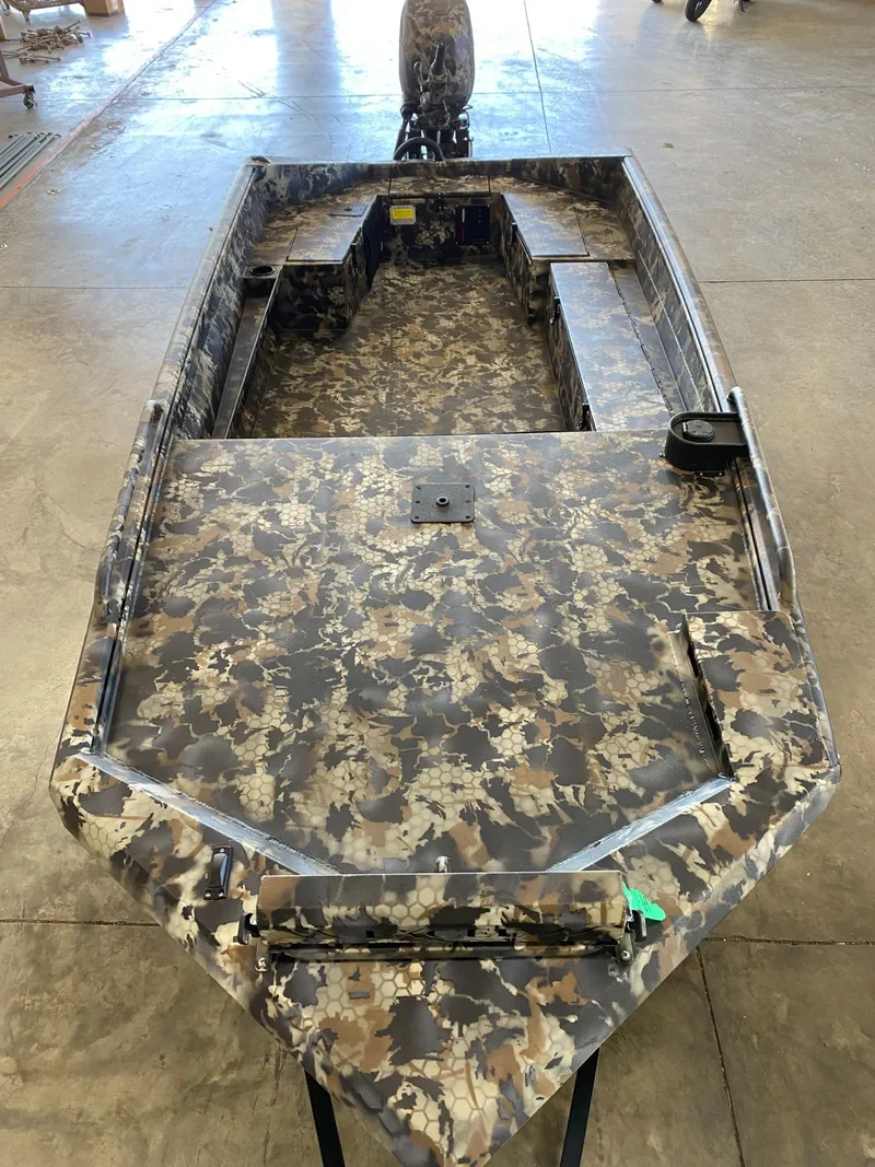 Slide: The Image of Excel 1860 VIPER F4 2026 - 8