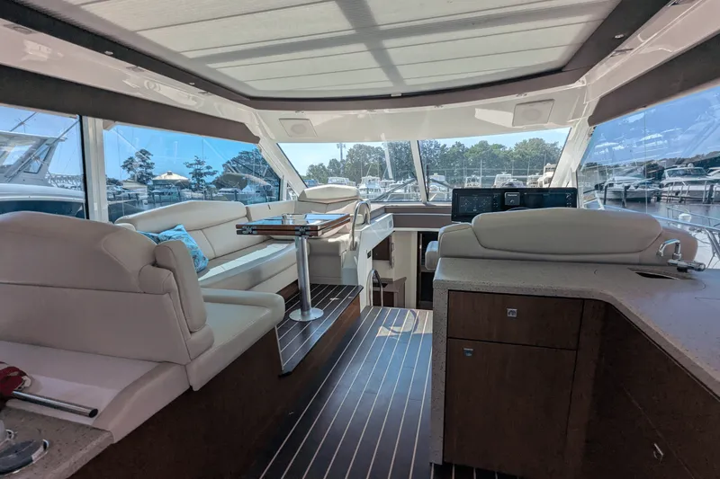 Slide: The Image of Cruisers 48 CANTIUS 2013 - 40