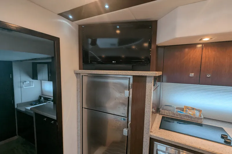 Slide: The Image of Cruisers 48 CANTIUS 2013 - 52