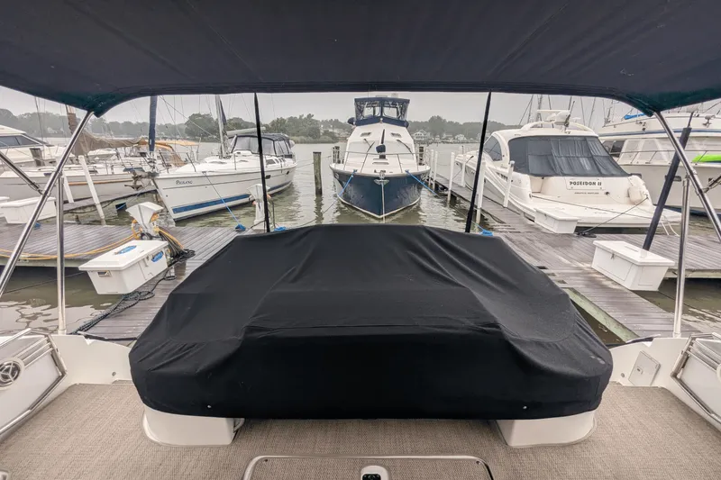 Slide: The Image of Cruisers 48 CANTIUS 2013 - 64