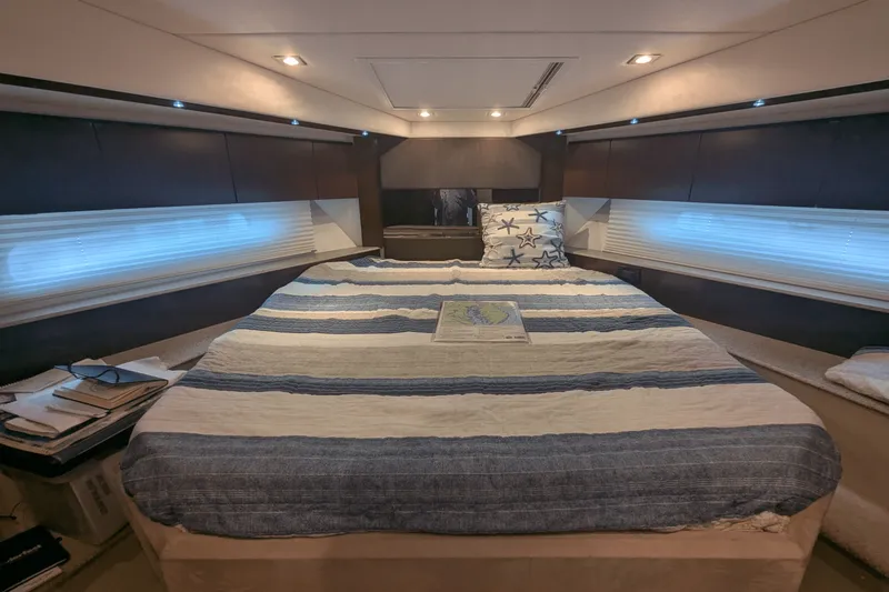 Slide: The Image of Cruisers Yachts 48 CANTIUS 2013 - 46