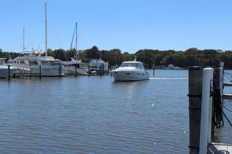 Slide: The Image of Cruisers Yachts 48 CANTIUS 2013 - 8