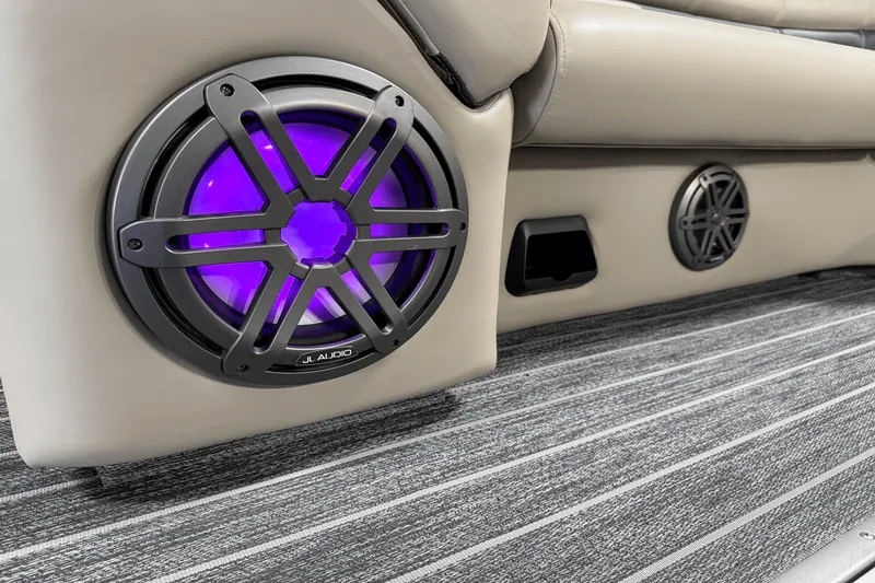 Slide: The Image of Premier 230 Sunsation 2023 - 65