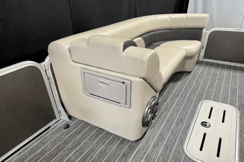 Slide: The Image of Premier 230 Sunsation 2023 - 66