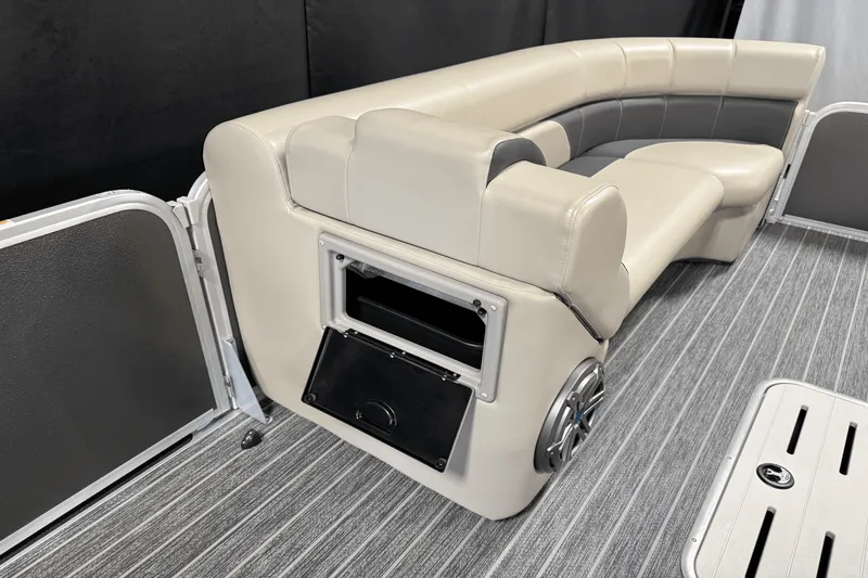 Slide: The Image of Premier 230 Sunsation 2023 - 67