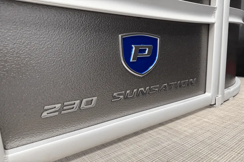 Slide: The Image of Premier 230 Sunsation 2023 - 16