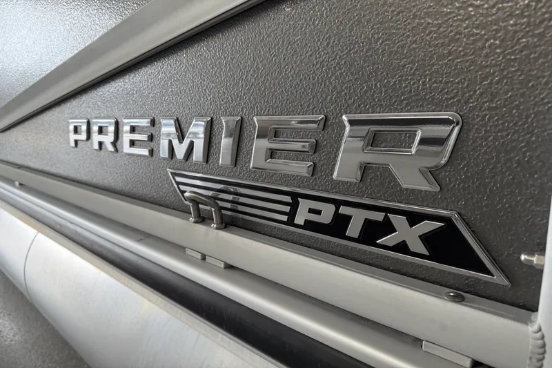 Slide: The Image of Premier 230 Sunsation 2023 - 21