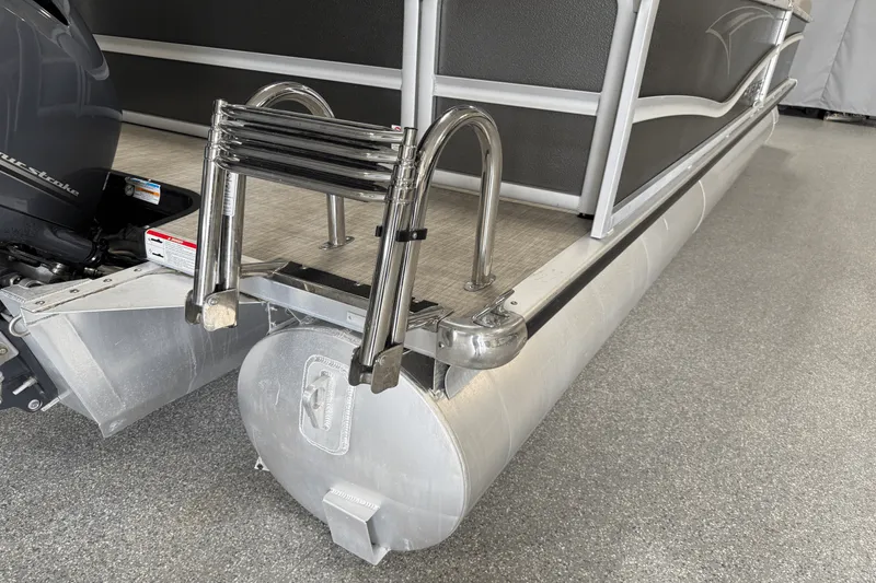 Slide: The Image of Premier 230 Sunsation 2023 - 24