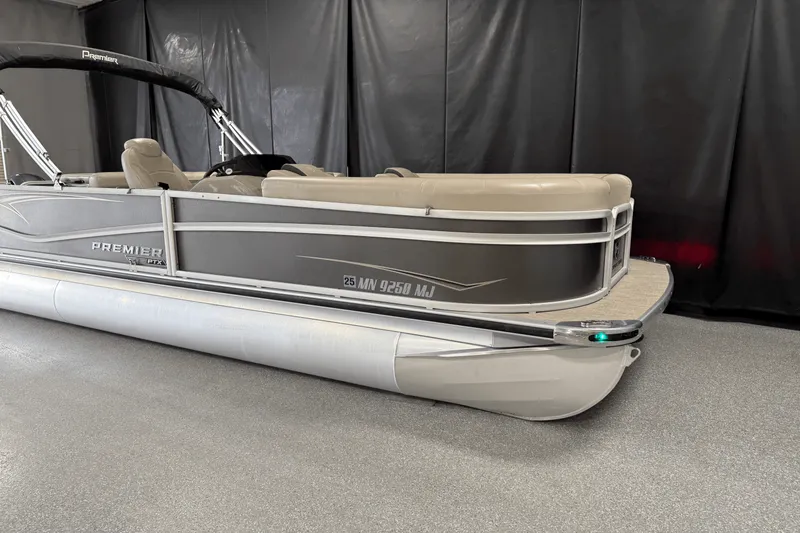 Slide: The Image of Premier 230 Sunsation 2023 - 3