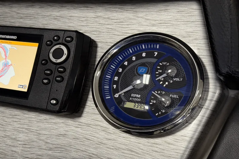 Slide: The Image of Premier 230 Sunsation 2023 - 61