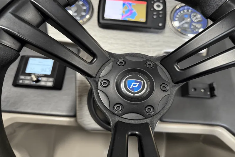 Slide: The Image of Premier 230 Sunsation 2023 - 65