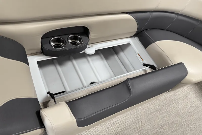 Slide: The Image of Premier 230 Sunsation 2023 - 74