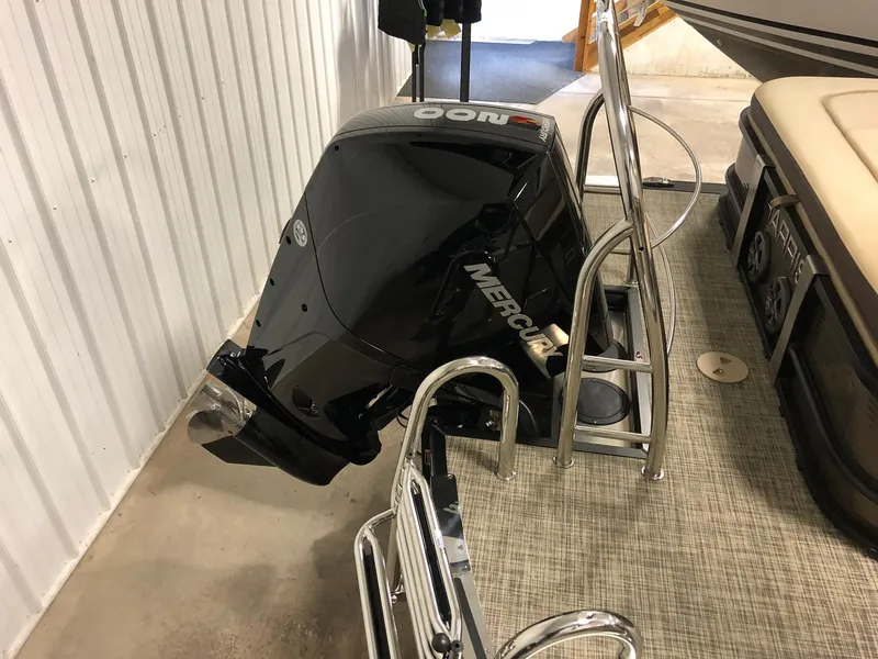 Slide: The Image of Harris Solstice 240 2019 - 10