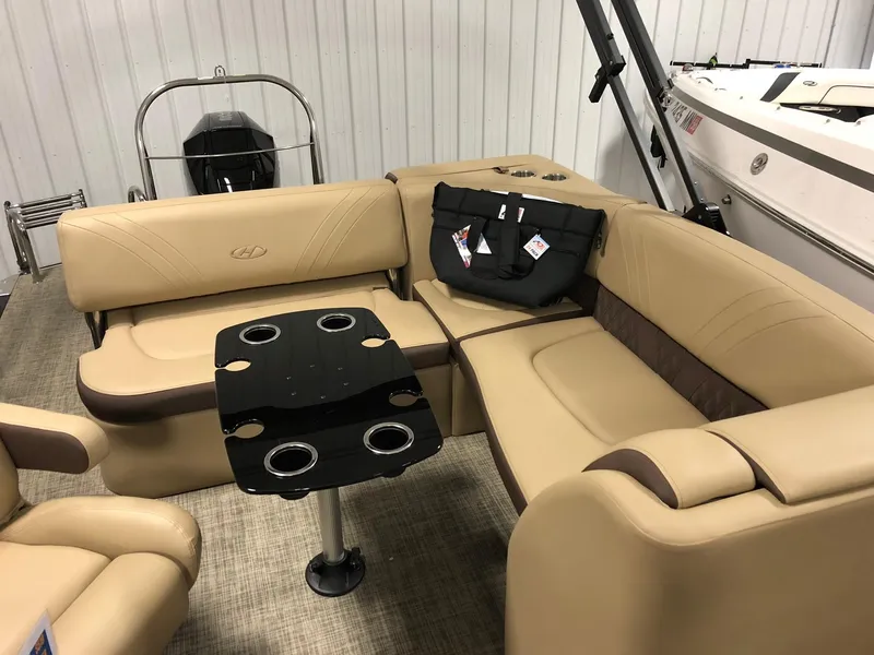 Slide: The Image of Harris Solstice 240 2019 - 4