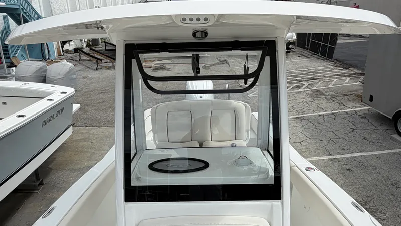 Slide: The Image of Sea Hunt ULTRA 239 SE 2022 - 27