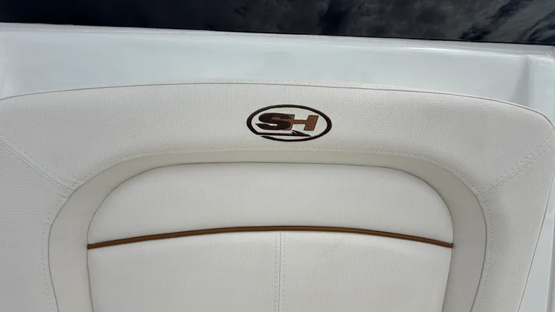 Slide: The Image of Sea Hunt ULTRA 239 SE 2022 - 28