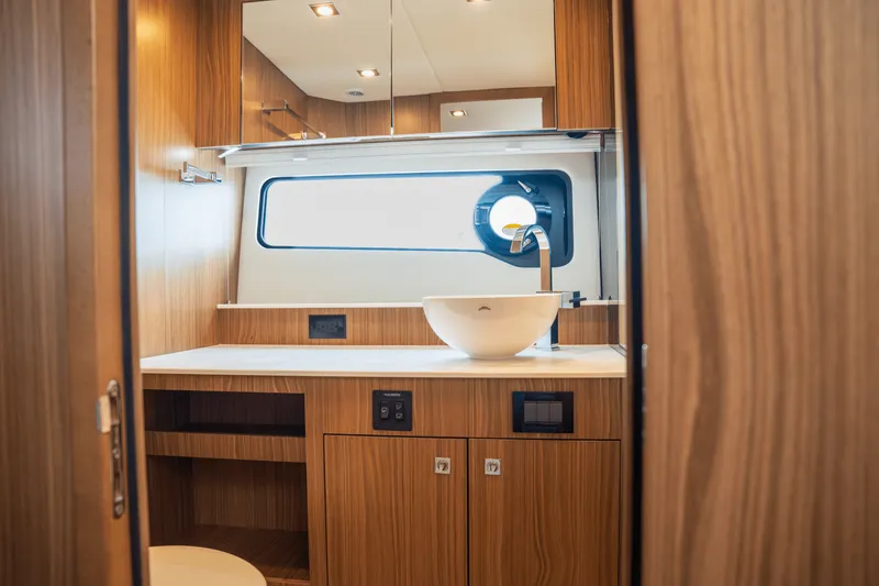Slide: The Image of Cruisers 50GLS OB 2026 - 45
