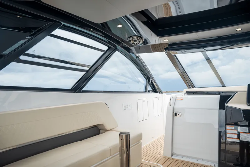 Slide: The Image of Cruisers 50GLS OB 2026 - 31