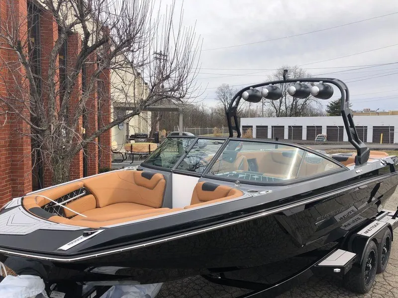 Slide: The Image of Nautique Super Air Nautique GS22 2019 - 10