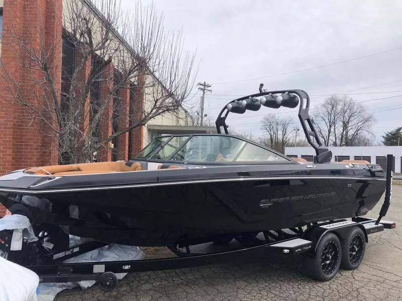 Slide: The Image of Nautique Super Air Nautique GS22 2019 - 13