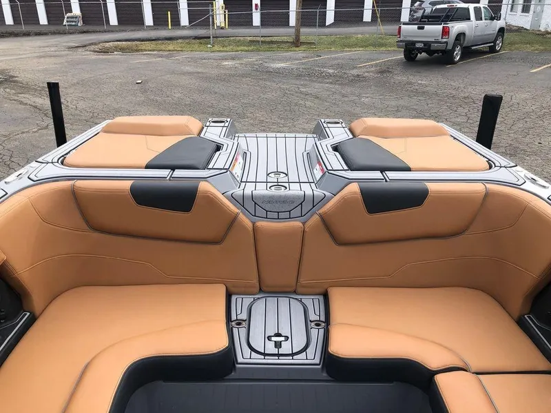 Slide: The Image of Nautique Super Air Nautique GS22 2019 - 25