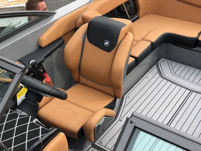 Slide: The Image of Nautique Super Air Nautique GS22 2019 - 8