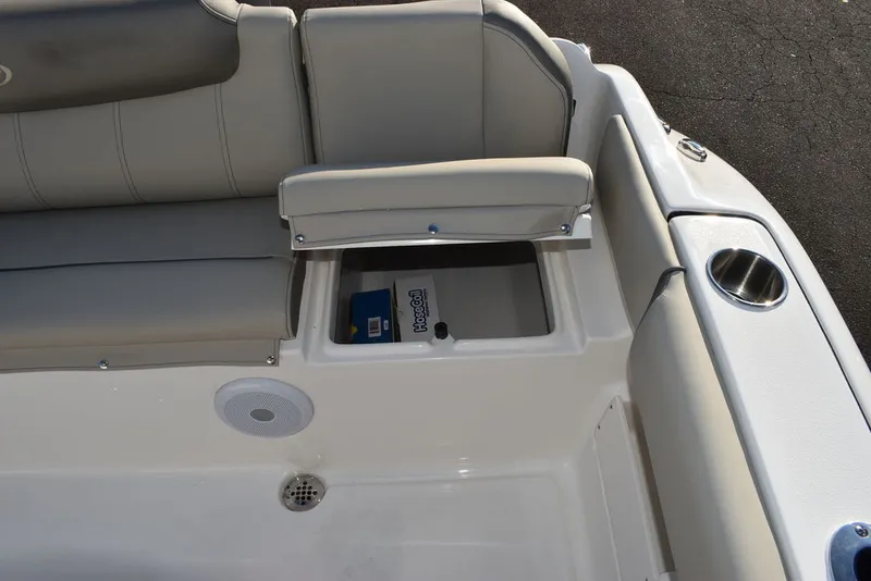 Slide: The Image of Key West Boats 239 FS 2024 - 26