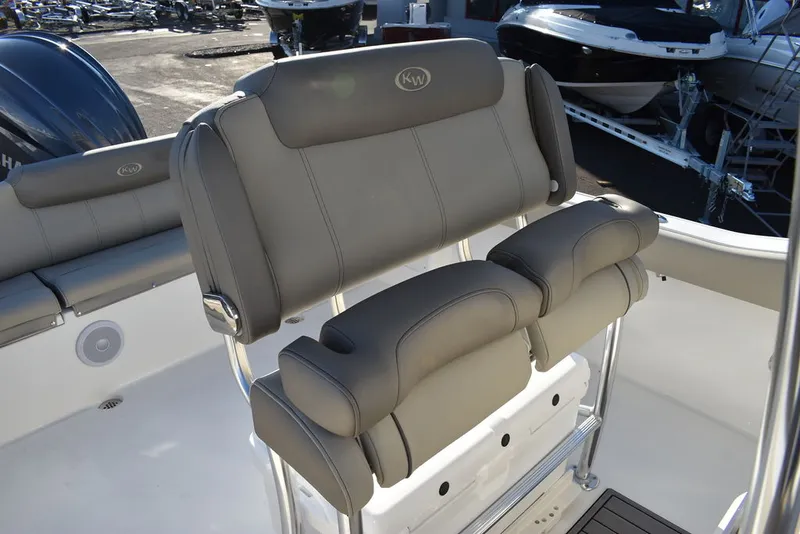 Slide: The Image of Key West Boats 239 FS 2024 - 32