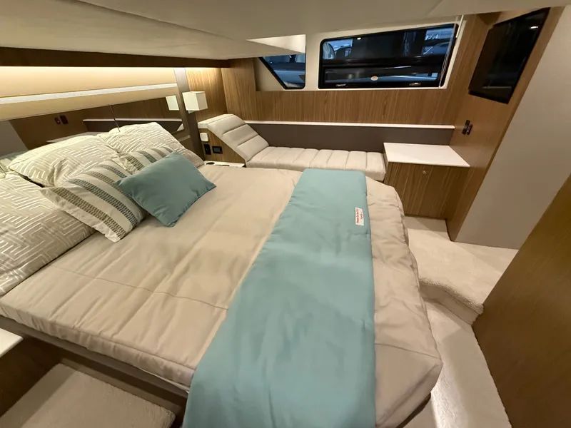 Slide: The Image of Cruisers 46 Cantius 2026 - 34