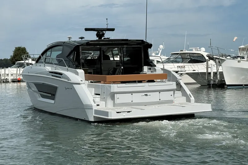Slide: The Image of Cruisers 46 Cantius 2026 - 6