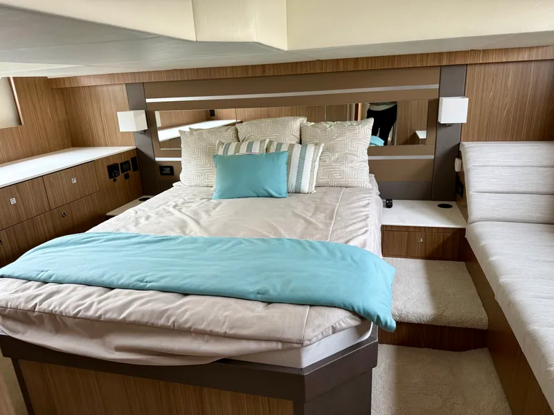 Slide: The Image of Cruisers 46 Cantius 2026 - 30