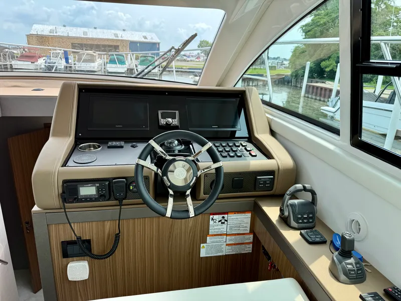 Slide: The Image of Cruisers 46 Cantius 2026 - 23