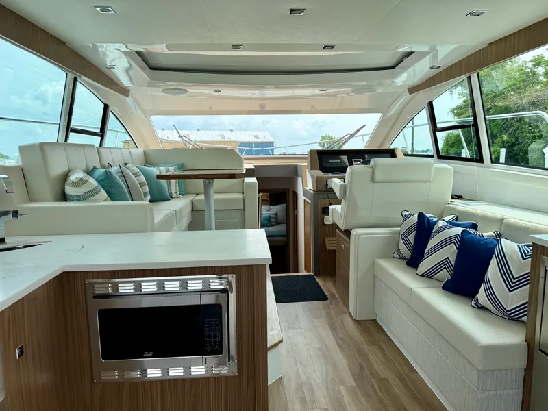 Slide: The Image of Cruisers 46 Cantius 2026 - 14