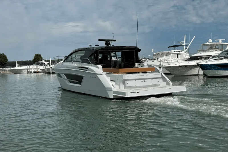 Slide: The Image of Cruisers Yachts 46 Cantius 2026 - 3
