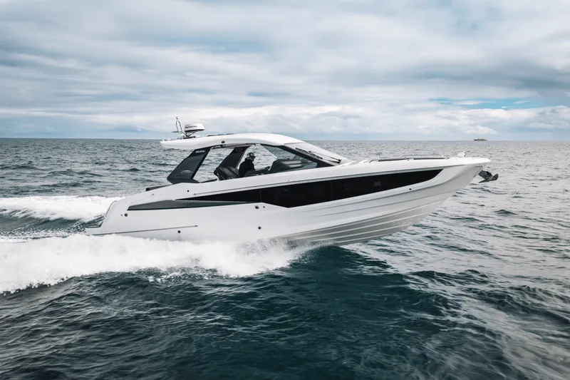The Image of Galeon 325 GTO 2023 - 0