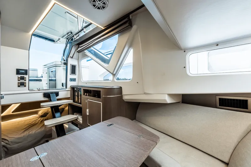 Slide: The Image of Galeon 325 GTO 2023 - 24