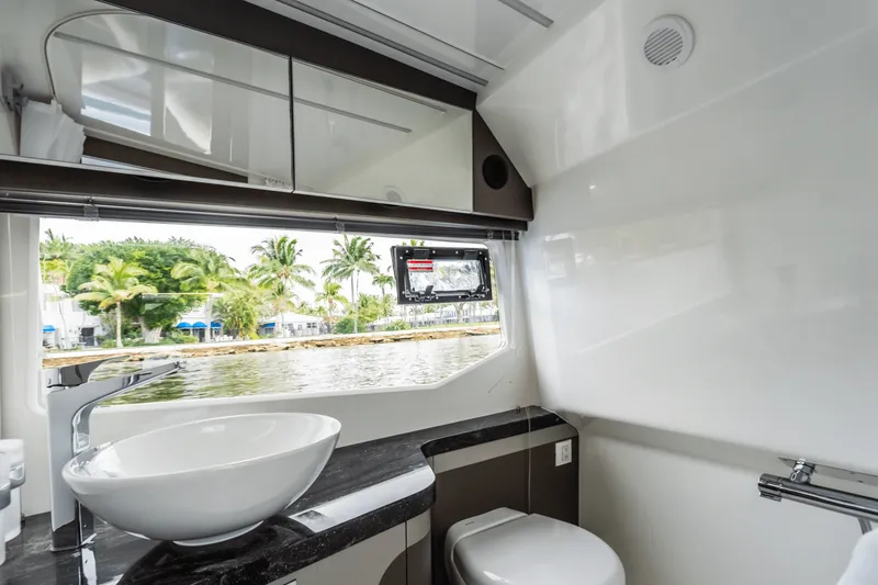 Slide: The Image of Galeon 325 GTO 2023 - 26