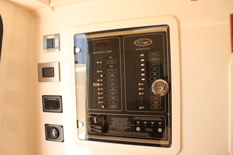 Slide: The Image of Grady-White 336CAN 2027 - 48