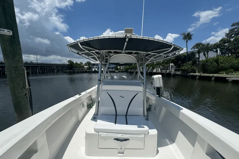 Slide: The Image of SeaVee 290B 2006 - 18