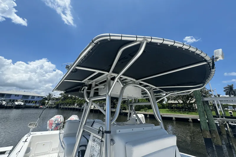 Slide: The Image of SeaVee 290B 2006 - 21