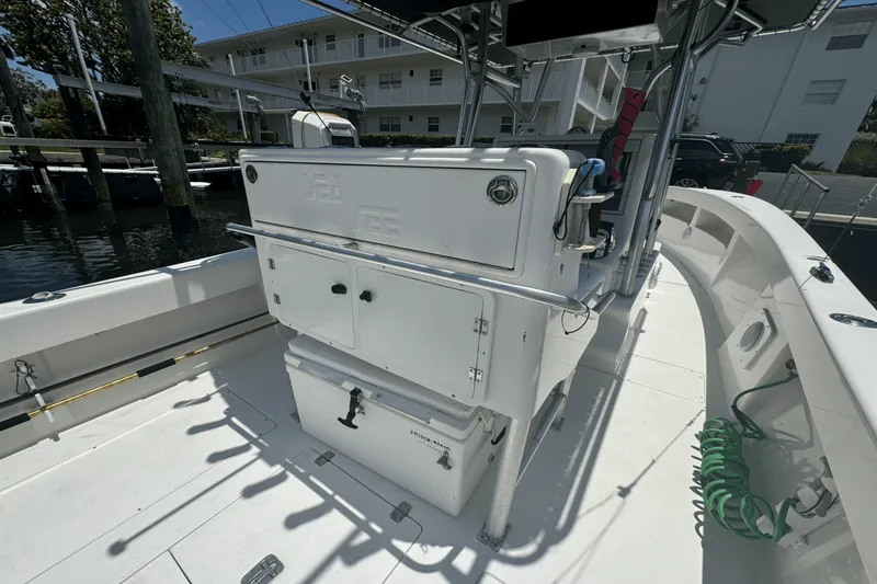 Slide: The Image of SeaVee 290B 2006 - 25